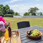 Apartman Rico - 50m From The Sea By Interhome *