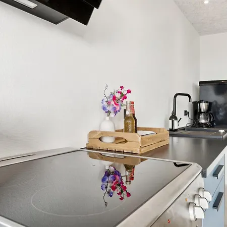 Rico - 50m From The Sea By Interhome Daire