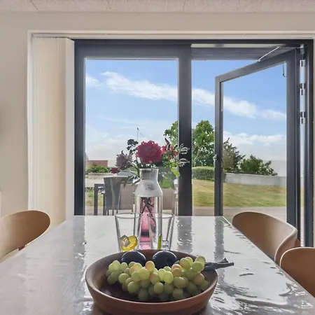 Rico - 50m From The Sea By Interhome Lägenhet *